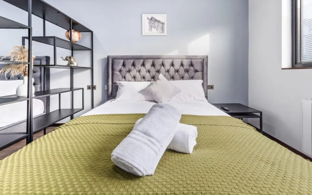 Serviced Studio Flat Near Camden Euston Station