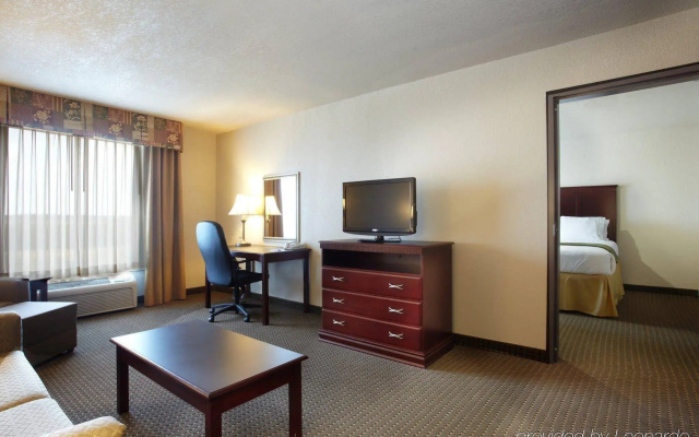 Holiday Inn Express & Suites Hearne by IHG