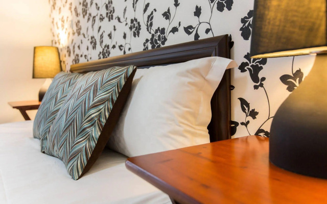 Lane 82 B&B