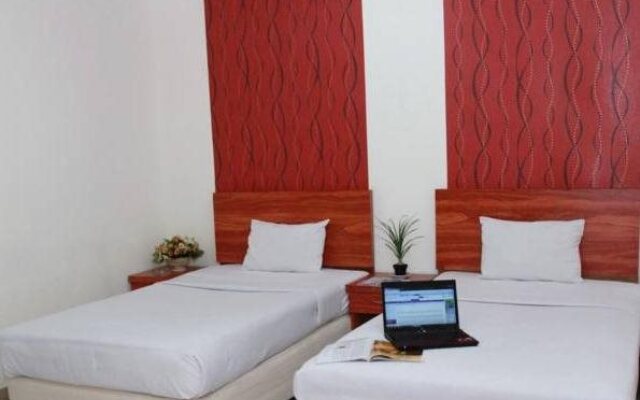 Boulevard Hotel