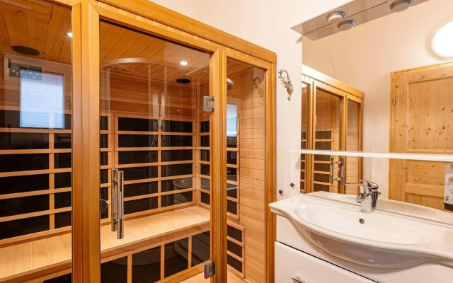 Spacious Apartment Near ski Area