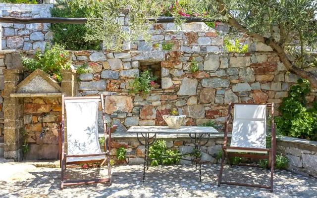Irida Studios