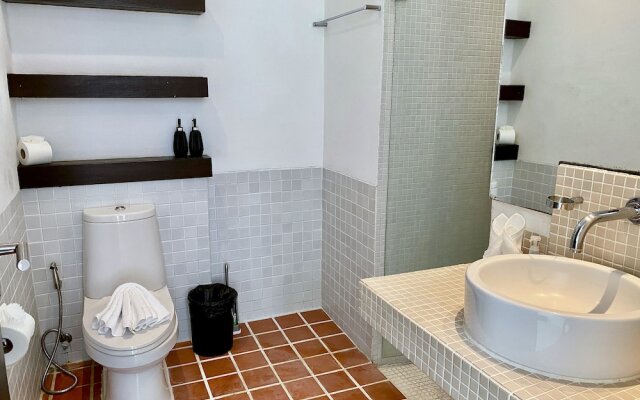 Kamala Hills 3 Bedroom Condo