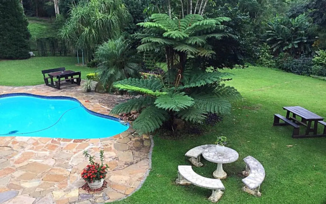 Warrens Guest House