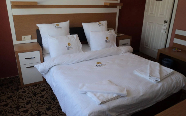Monte Hotel