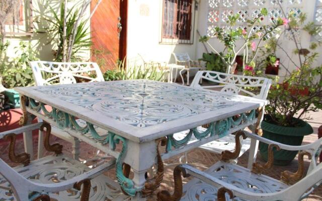 Room in B&B - Cancun Guest House 6