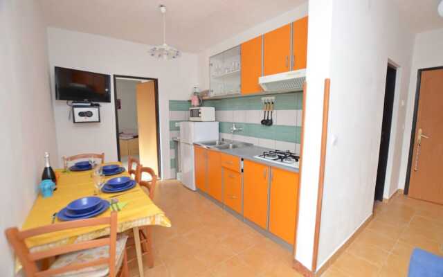 Apartments Davor