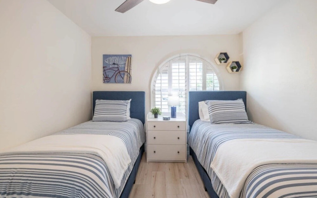 Scottsdale Sahuaro 4 Bedroom Home by RedAwning