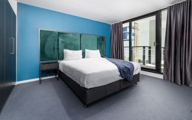 Oros Hotel and Apartments