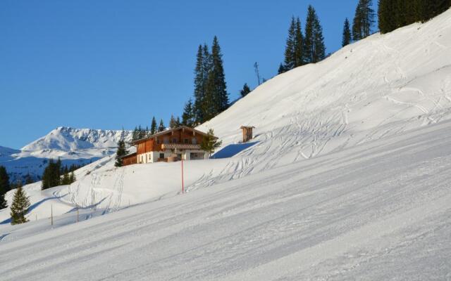 Alpine Deluxe Chalet Wallegg-Lodge - Ski In-Ski Out