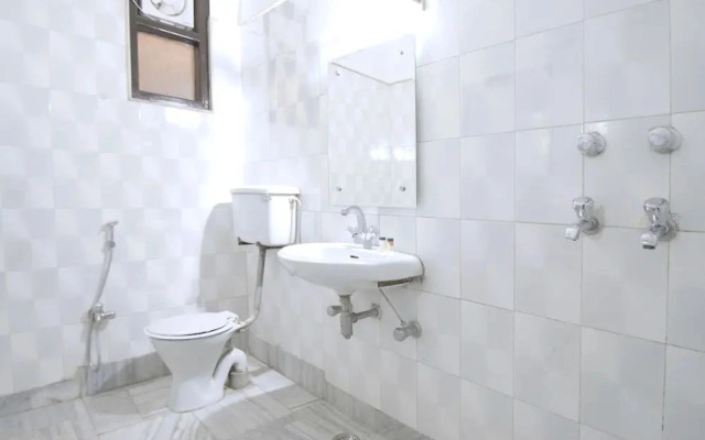 Hotel Gupta Palace by OYO Rooms