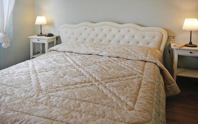 in Camaiore with 3 bedrooms and 2 bathrooms