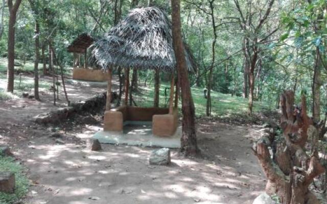 14th Century Resort