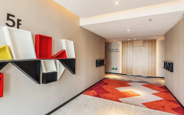 The Borrman Hotel Kunming KMG