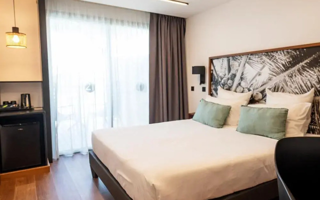 Hôtel Latitude 21