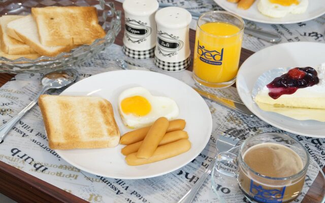 Bed by Cruise at Samakkhi-Tivanont