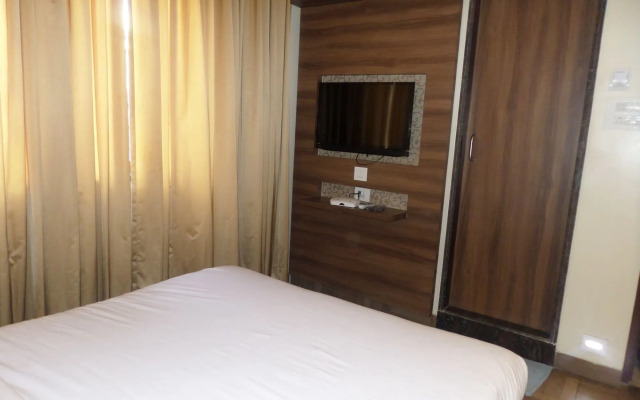 Hotel Rajvikas Residency