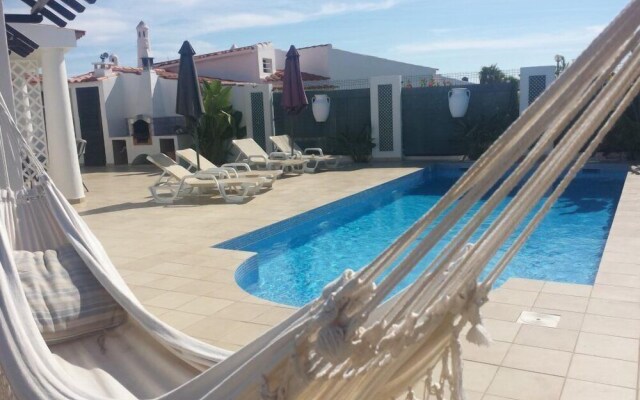 Villa 2, Great Spot Oura Beach, Albufeira