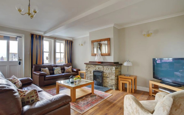 Holiday Home Old School House