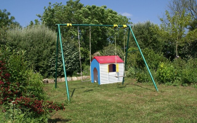 Modern Holiday Home in Plouhinec France with Sea Nearby