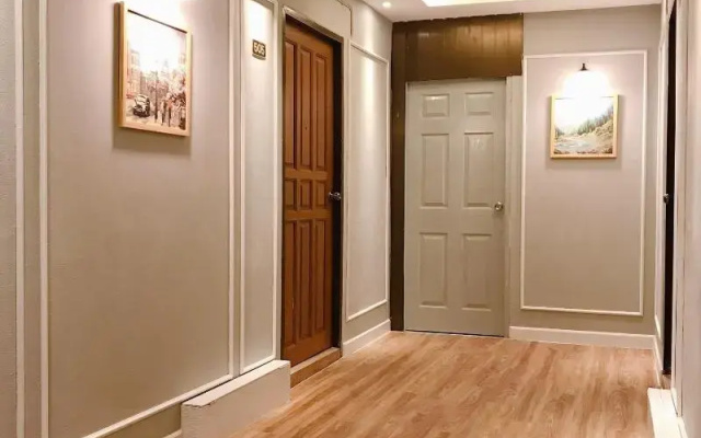 Penyos Service Apartment