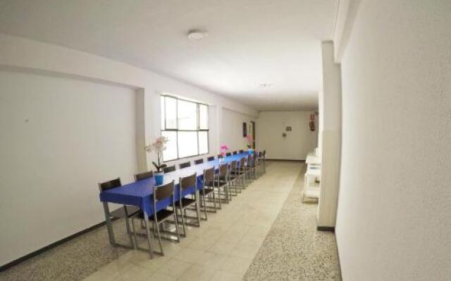 Hostel Euro Holitel