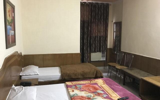 Hotel Jyoti Deluxe