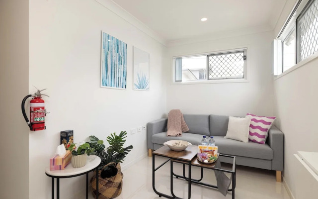 14A Freney St