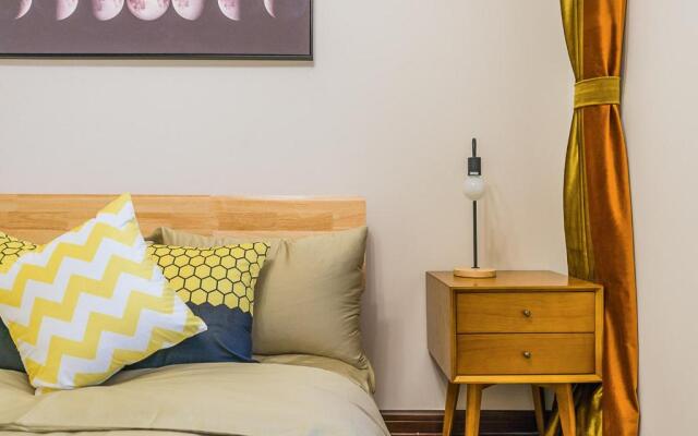 Xi'an Beilin·big Wild Goose Pagoda· Locals Apartment 00128350