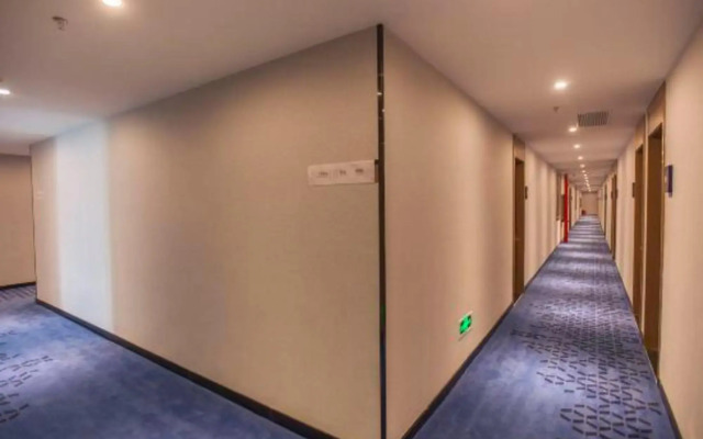 7 Days Inn Zhangjiajie Huilong Road Walking Street Branch
