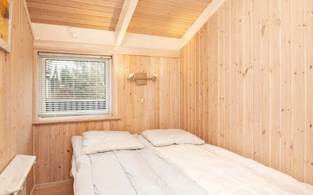 6 Person Holiday Home in Jerup