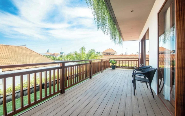 Exquisite 5BR Villa: Premier Luxury in Seminyak