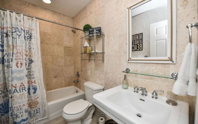 Crescent Street Villas By Beachside Mgt