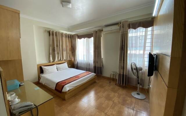X6 Hotel