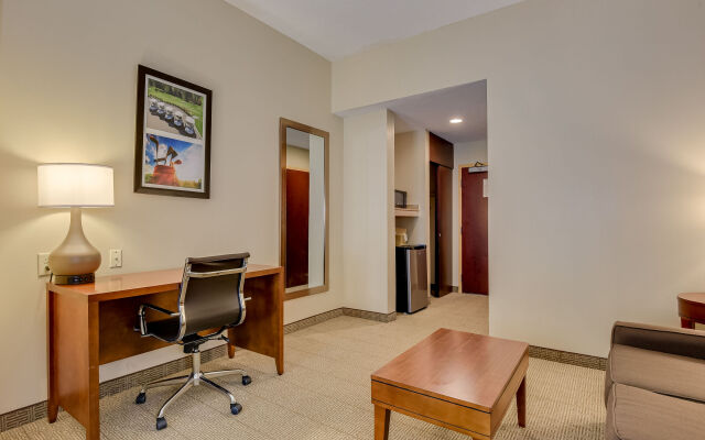 Quality Inn & Suites
