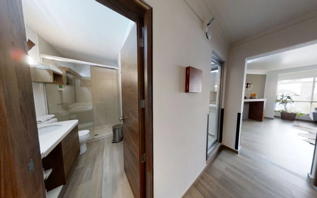 Tokio Suites