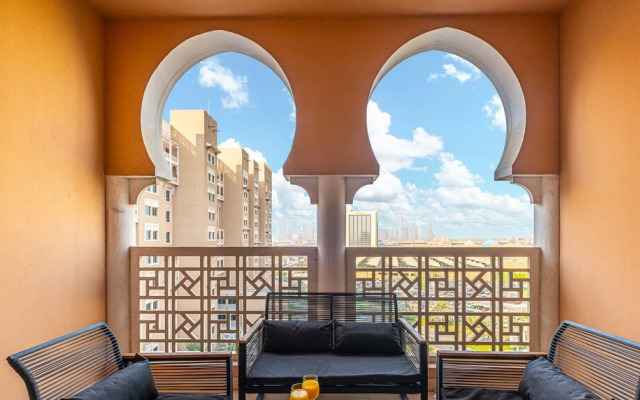 LUX Holiday Home - IBN Residence 1