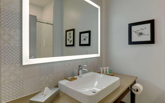 Country Inn & Suites by Radisson, Cumming, GA