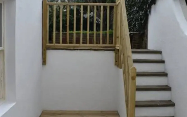 Spacious 4 Bedroom Flat in Central Brighton