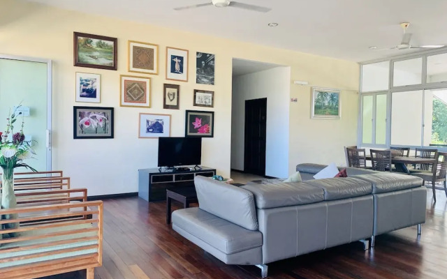 OYO 90036 Eagle Wood Garden