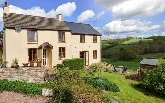 Glebe Farm Cottage