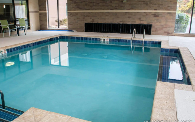 Country Inn & Suites by Radisson, Roanoke Rapids, NC