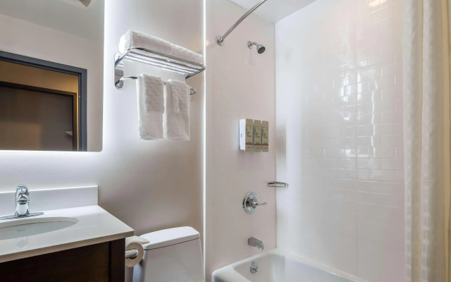 Best Western Brooklyn-Coney Island Inn