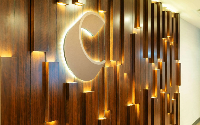 Comfort Suites Kelowna