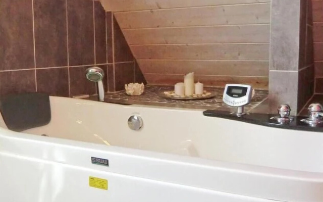 Awesome Home in Borgholm With 3 Bedrooms and Wifi