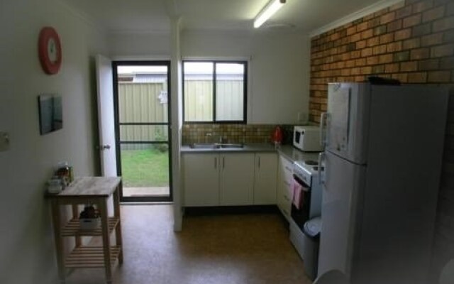 Unit1, Graydon Lodge