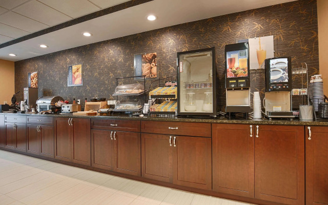 Best Western Springfield West Inn
