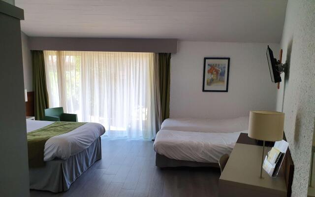 Kyriad Angoulême Nord Champniers - Hôtel & Résidence