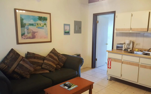 Sunset Gardens Guesthouse