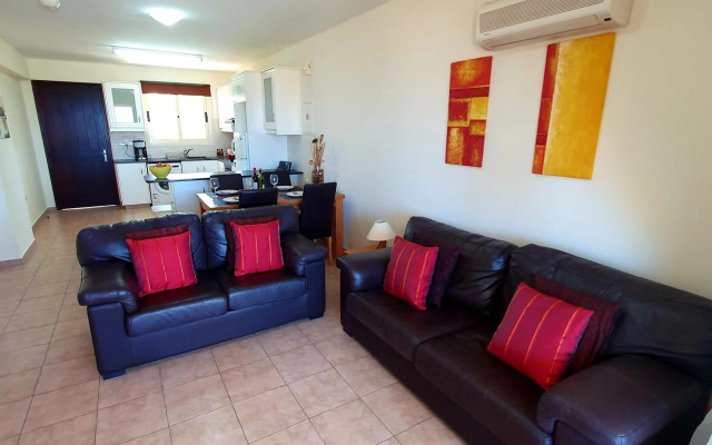 Lovely 2 bedroom apartment A206, 800m to the sea
